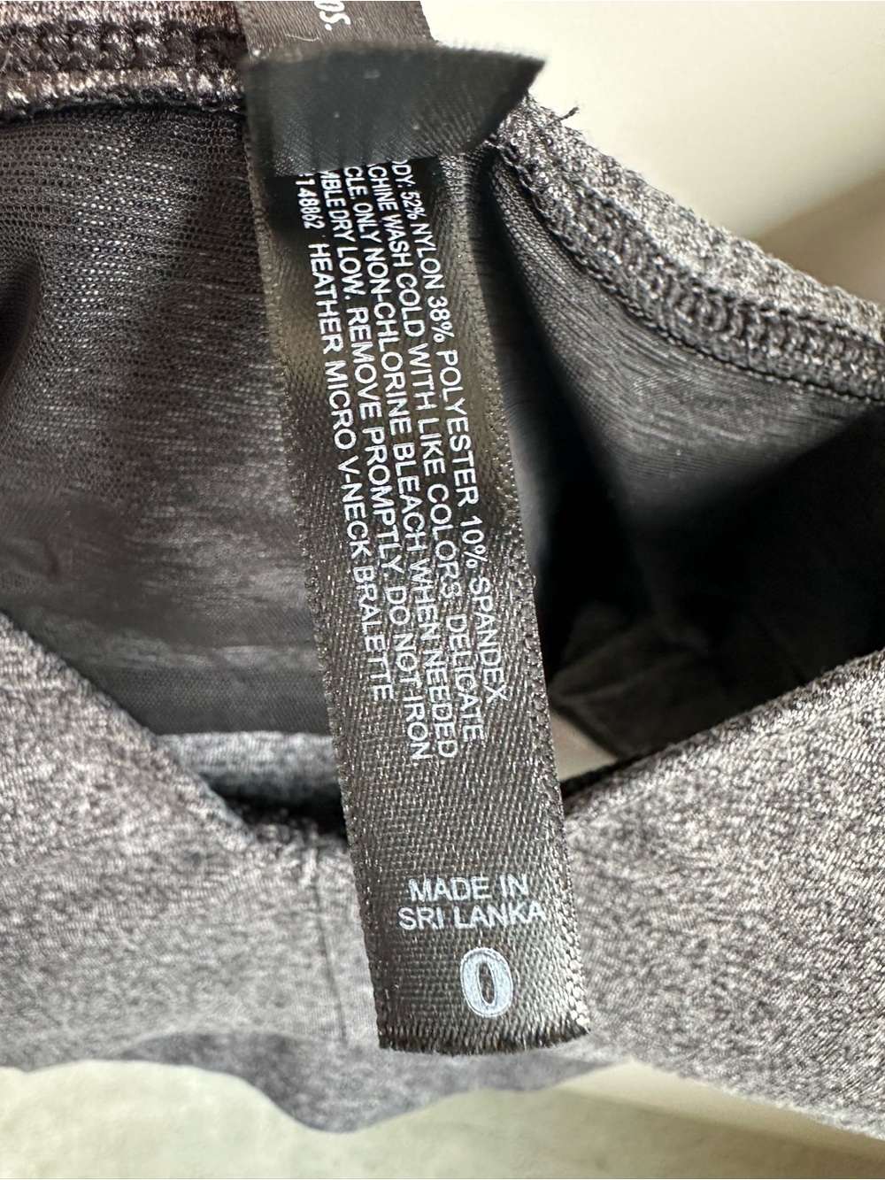 Torrid Lightly Lined Smooth Cross-Front Bralette Gray Size 0 (Large) - Picture 5 of 6